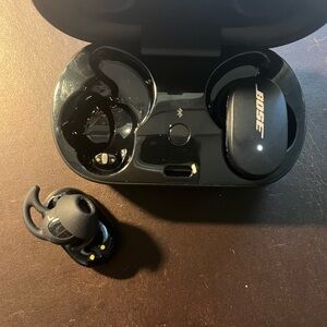 Bose Wireless Earbuds with Charging Case